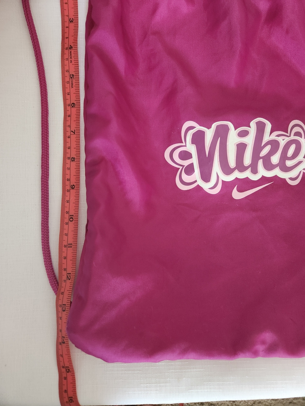 Nike Pink Drawstring Bag - Picture 6 of 6